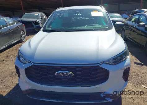 2025 Ford Escape St-Line из США, поврежденный, VIN 1FMCU0MN1SUB01563